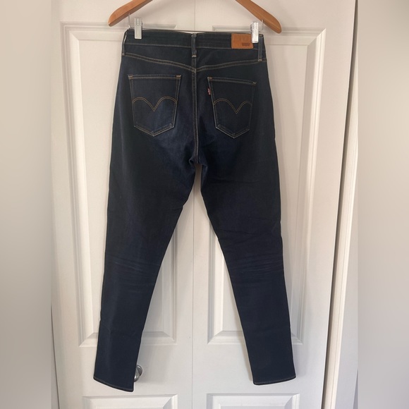Levi’s High Rise Skinny Dark Jeans W28L32 - Picture 2 of 2
